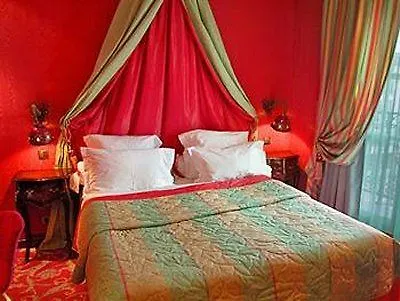 Hotel Hôtel La Villa Royale Paris