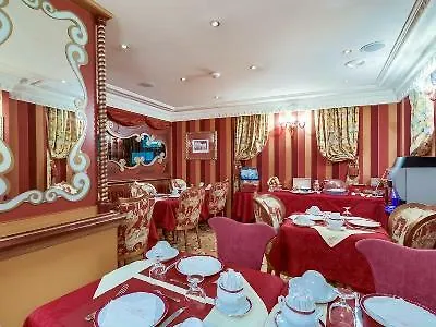 La Villa Royale Paris 4*,